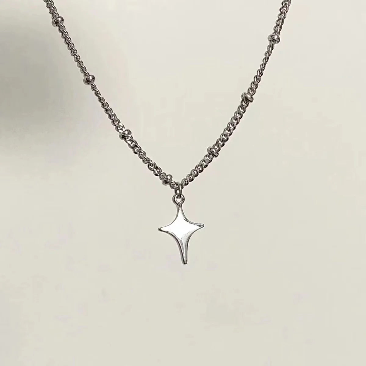 Star Pendent Chain