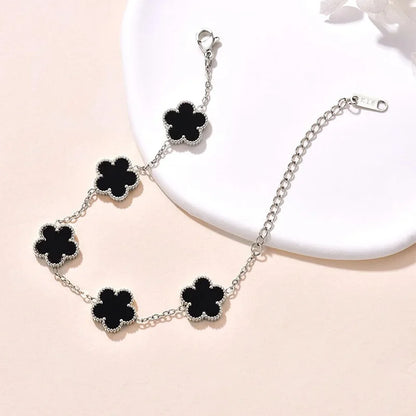 Clover bracelet